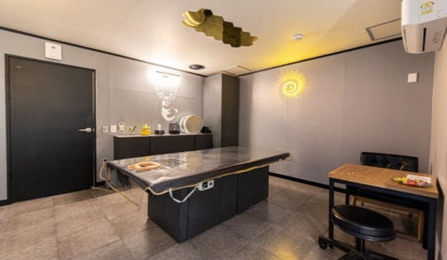 브라운테라피 2인실