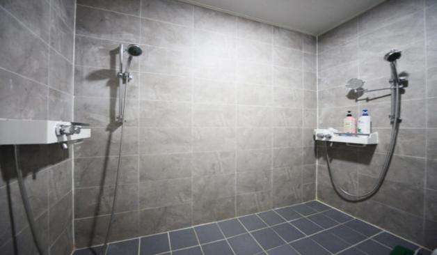 종로 신설동 크라운스웨디시 샤워실