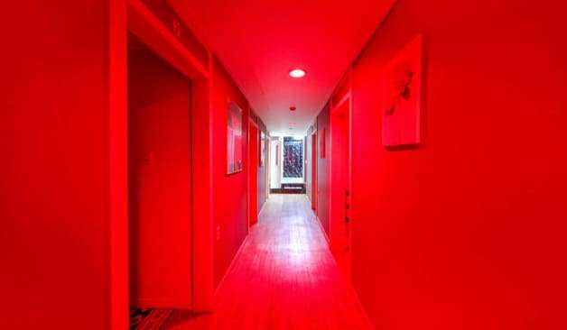 파주 문산읍 중독테라피 복도