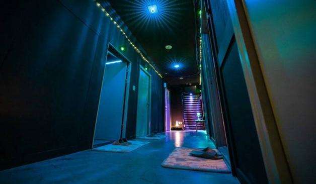 부천 중동 아틀리에 복도