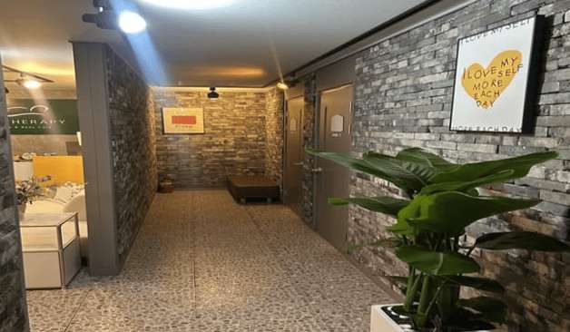 관악 신림 슈가테라피 복도 실제 샵사진1