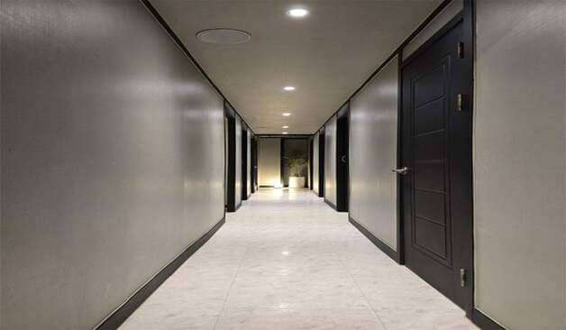 강서 목동역 필스웨디시 복도2