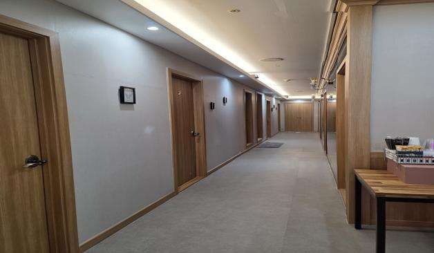 천안 불당동 레몬스웨디시 복도