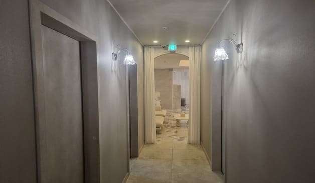 천안 두정동 버블테라피 복도 실제 샵사진2