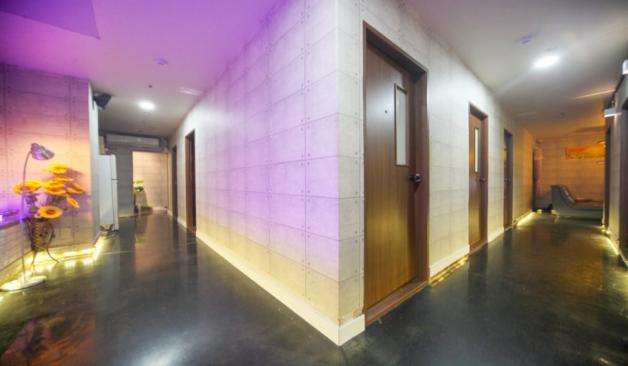 천안 불당동 JOY스파 복도 실제 샵사진2