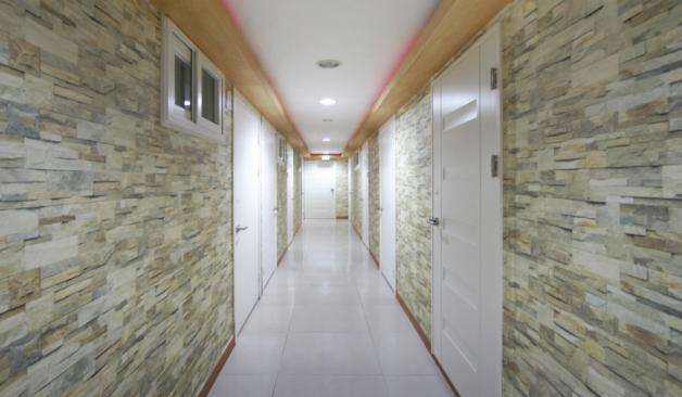 거제 능포동 VIP아로마 복도