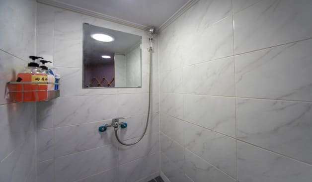 관악 신림동 JJ테라피 샤워실2