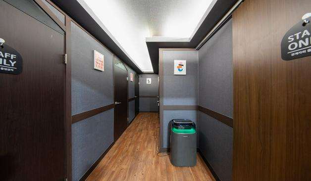 서대문 홍제동 누아테라피 복도