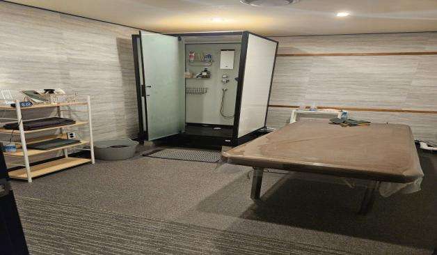 대구 수성구 두산동 디올테라피 샤워부스가 있는 관리룸 실제사진