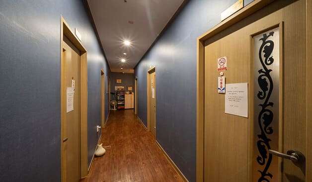 광주 첨단 힐링아로마 복도 실제 샵사진3