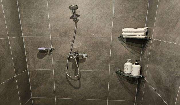 광양 중동 VIP마사지 샤워실