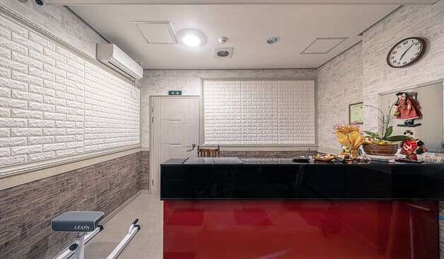 광주 우산동 태국마사지 카운터1