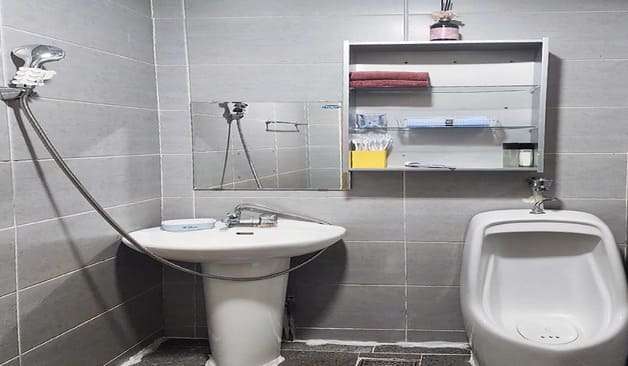 대전 유성 반석동 베스트스웨디시 화장실 실제 샵사진