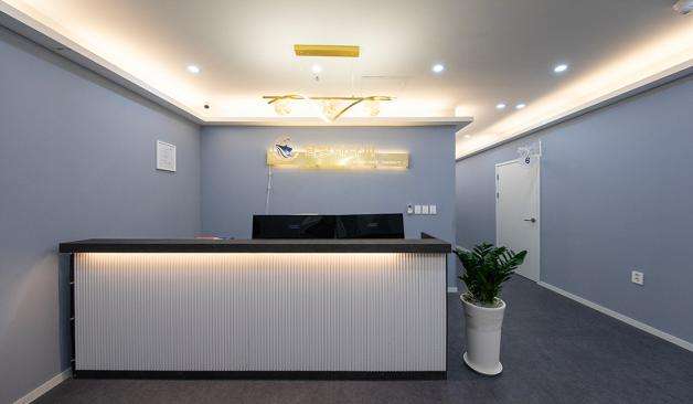 수원 호매실동 달빛테라피  카운터 정면