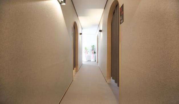 양평 제누아 테라피 복도 실제 샵사진2