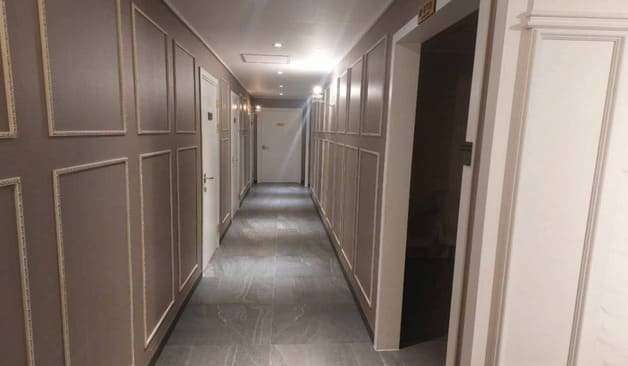 동해 구미동 꽃바디테라피 복도 실제 샵사진3