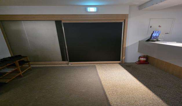 부산 대연동 별미스웨디시 카운터 측면