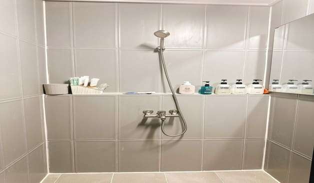 이천 창전동 더킹스웨디시 샤워실